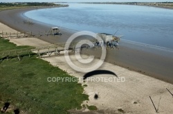 Carrelet sur l estuaire de la Charente vue du ciel