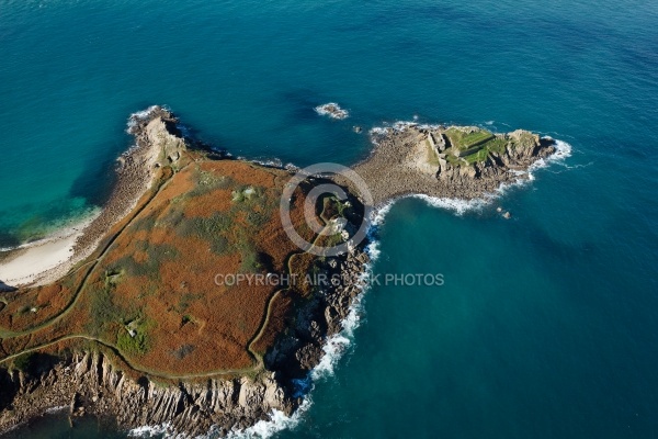Fort de l ÃŽlette de Kermorvan, Le conquet vue du ciel Fort de l ÃŽlette de Kermorvan, Le conquet vue du ciel