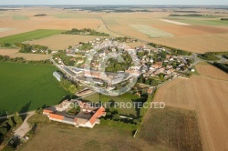 Authon-la-Plaine vue du ciel