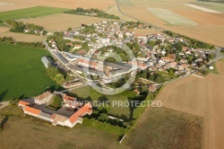 Authon-la-Plaine vue du ciel