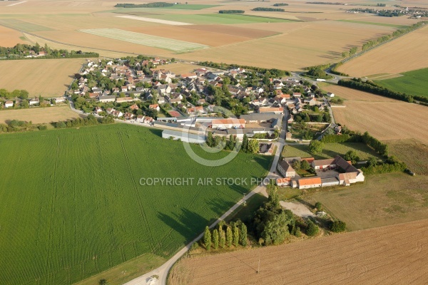 Authon-la-Plaine vue du ciel