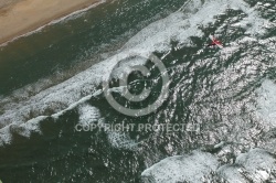 Avion publicitaire sur l île d Oléron