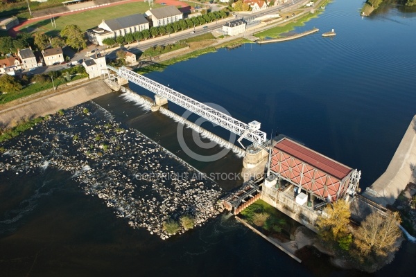 Barrage électrique de Saint-Leger-des-Vignes