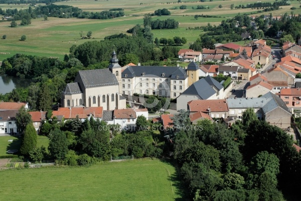 Berg-sur-Moselle vue du ciel 57