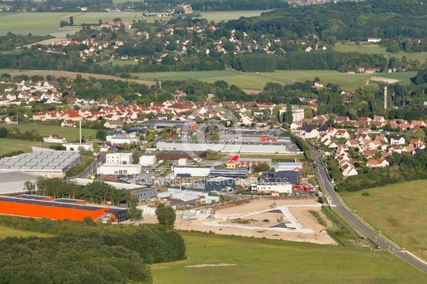 Breuillet vue du ciel, zone commerciale Port Sud