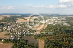 Brières-les-Scellés vue du ciel