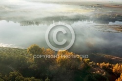 Brume au dessus de la Loire Brume au dessus de la Loire