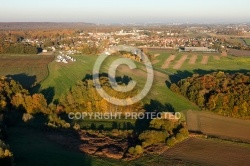 Bruyères-le-Châtel en automne vue du ciel