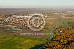 Bruyères-le-Châtel vue du ciel en Automne