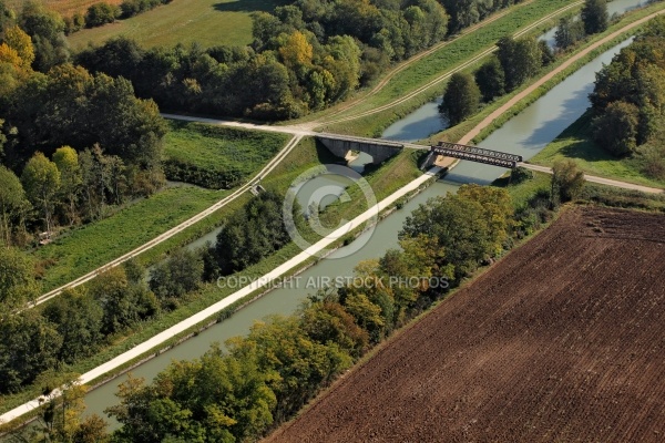 Canal latéral à la Loire 45