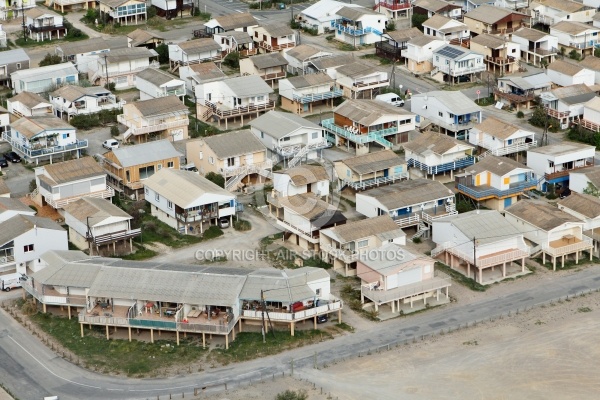 Chalets sur pilotis de Guissan-Plage