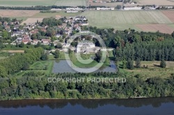 Chateau de Saint-Denis-sur-Loire