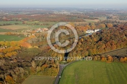 Chateau du marais vue du ciel en Automne