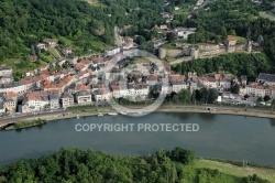 ChÃ¢teau de Sierck-les-Bains vue du ciel, Moselle  57