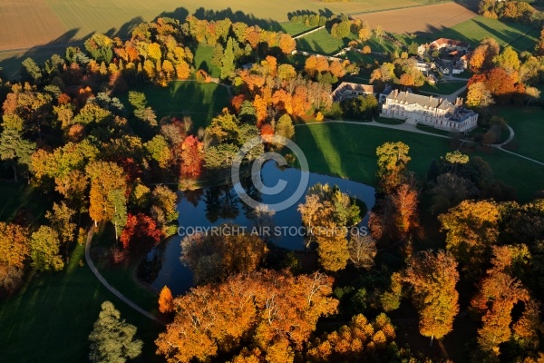 Château de Courson vue du ciel