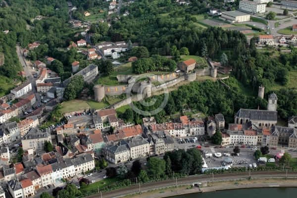 Château de Sierck-les-Bains vue du ciel, Moselle  57 Château de Sierck-les-Bains vue du ciel, Moselle  57