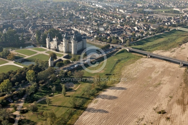 Château de Sully-sur-Loire vu du ciel 45