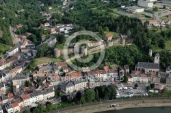 ChÃ¢teau de Sierck-les-Bains vue du ciel, Moselle  57