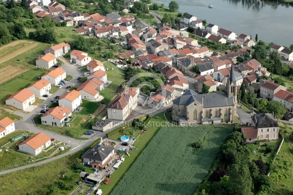 Contz-les-Bains , la Moselle vue du ciel 57