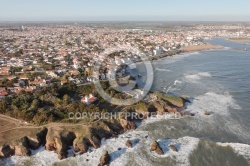 Corniche de Saint-Gilles-Croix-de-Vie vue du ciel