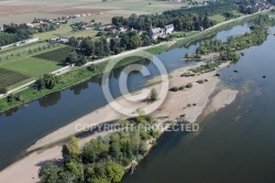 Cour sur Loire vu du ciel 41