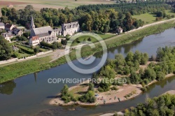 Cour sur Loire vu du ciel , département du Loir-et-Cher