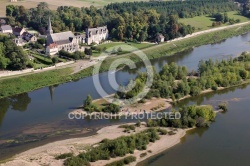 Cour sur Loire vu du ciel , France