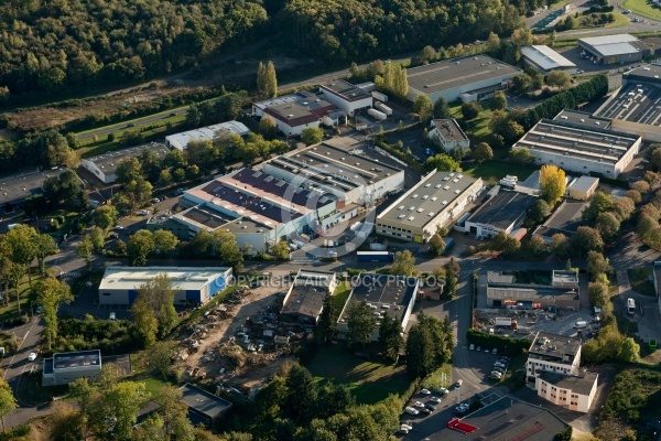 Dourdan zone industrielle vue du ciel