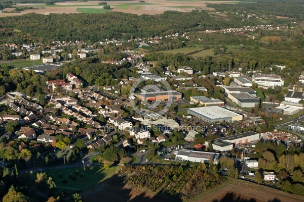 Dourdan zone industrielle vue du ciel