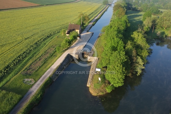 Ecluse de Ravereau, Yonne 89, Bourgogne