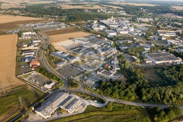 Epernon vue du ciel