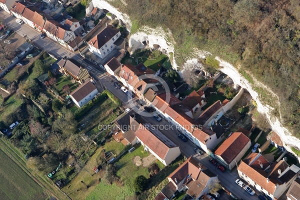 Falaise calcaire et caves de Mousseaux sur seine 78437, Yvelines