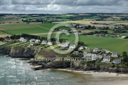 Falaises de Pentrez vue du ciel et nuage, Finistère