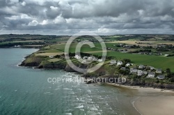 Falaises de Pentrez vue du ciel et nuage, Finistère