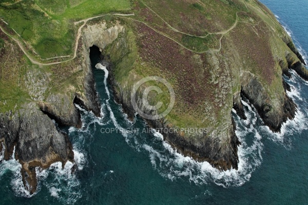 Falaises de Ty Mark, Plomodiern Finistère