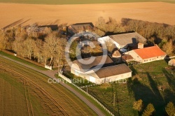 Ferme agricole , Ablis vue du ciel