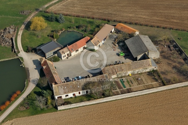 Ferme, Le Val Saint-Germain 91530