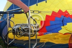 Hot air balloon burner