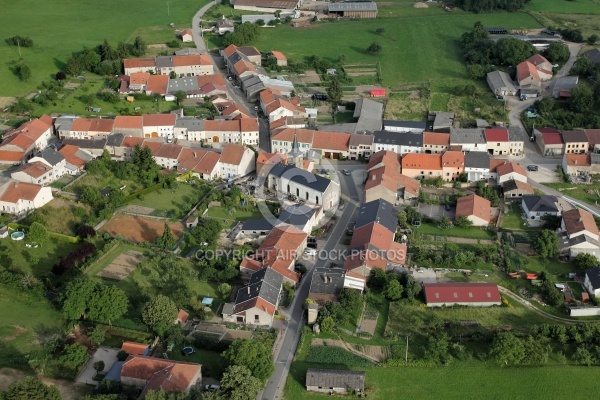 Kirsch-lÃ¨s-Sierck, la Moselle vue du ciel 57