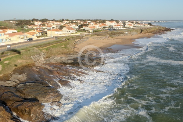 La houle au spot de la  Sauzaie,  Brétignolles-sur-Mer vue du c