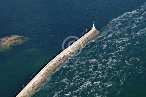 Le Croisic, Phare de la jetée du Tréhic vue du ciel