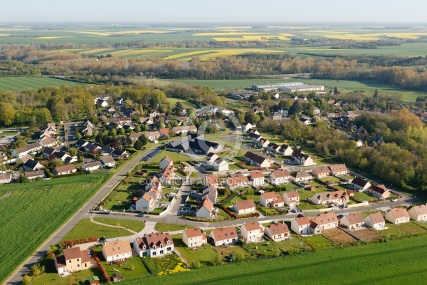 Le Gué-de-Longroi vue du ciel