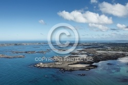 Littoral de Santec et mer bleu , Finistère 29