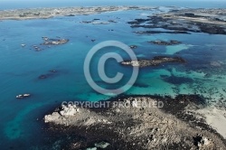 Littoral de Santec et mer bleu , Finistère 29 Littoral de Santec et mer bleu , Finistère 29