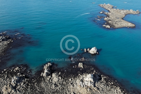 Littoral de Santec et mer bleu , Finistère 29