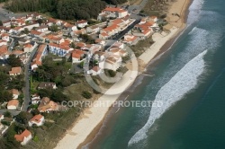 Longeville-sur-Mer, plage du rocher, Vendée 85 Longeville-sur-Mer, plage du rocher, Vendée 85