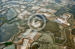 Marais salants de Guérande vue du ciel