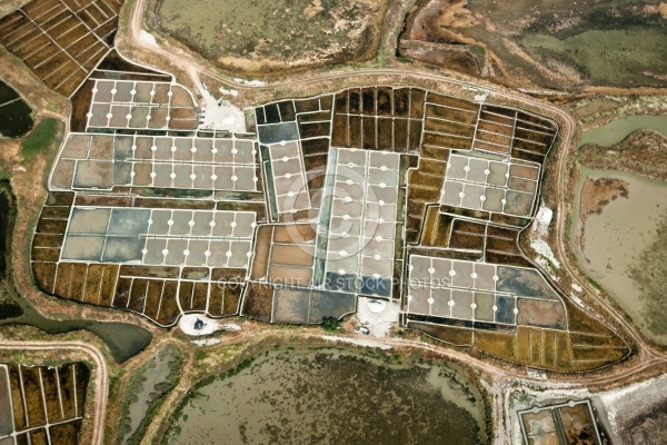 Marais salants de Guérande vue du ciel