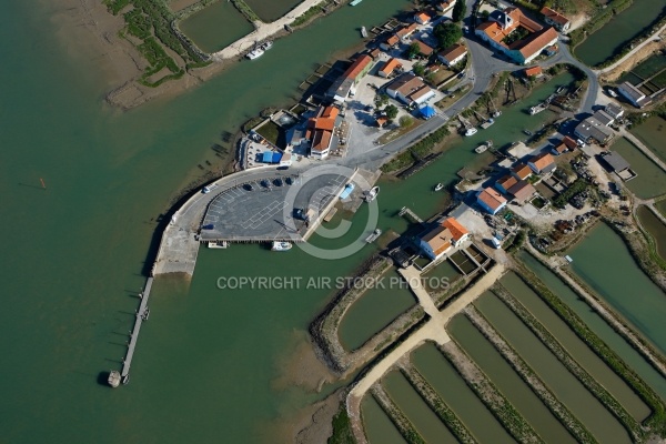 Marennes, port ostréicole de la Cayenne