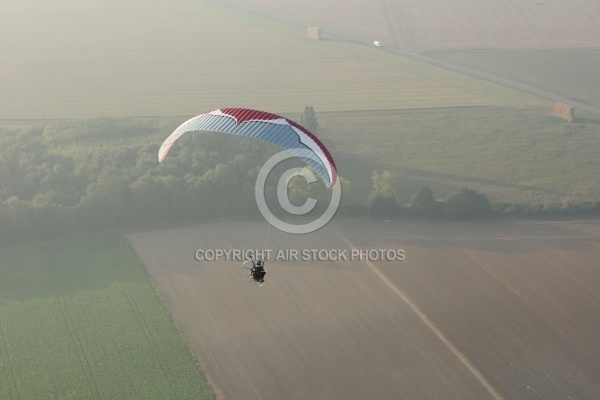 Paramoteur dans la brume, Blois 41